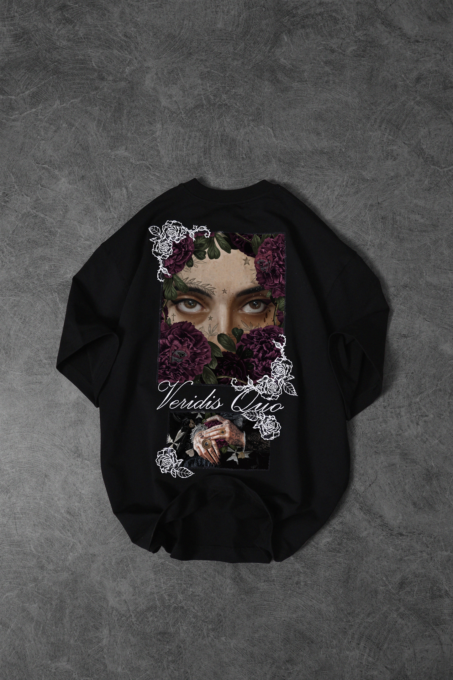 " Veridis Quo " Oversized Tee