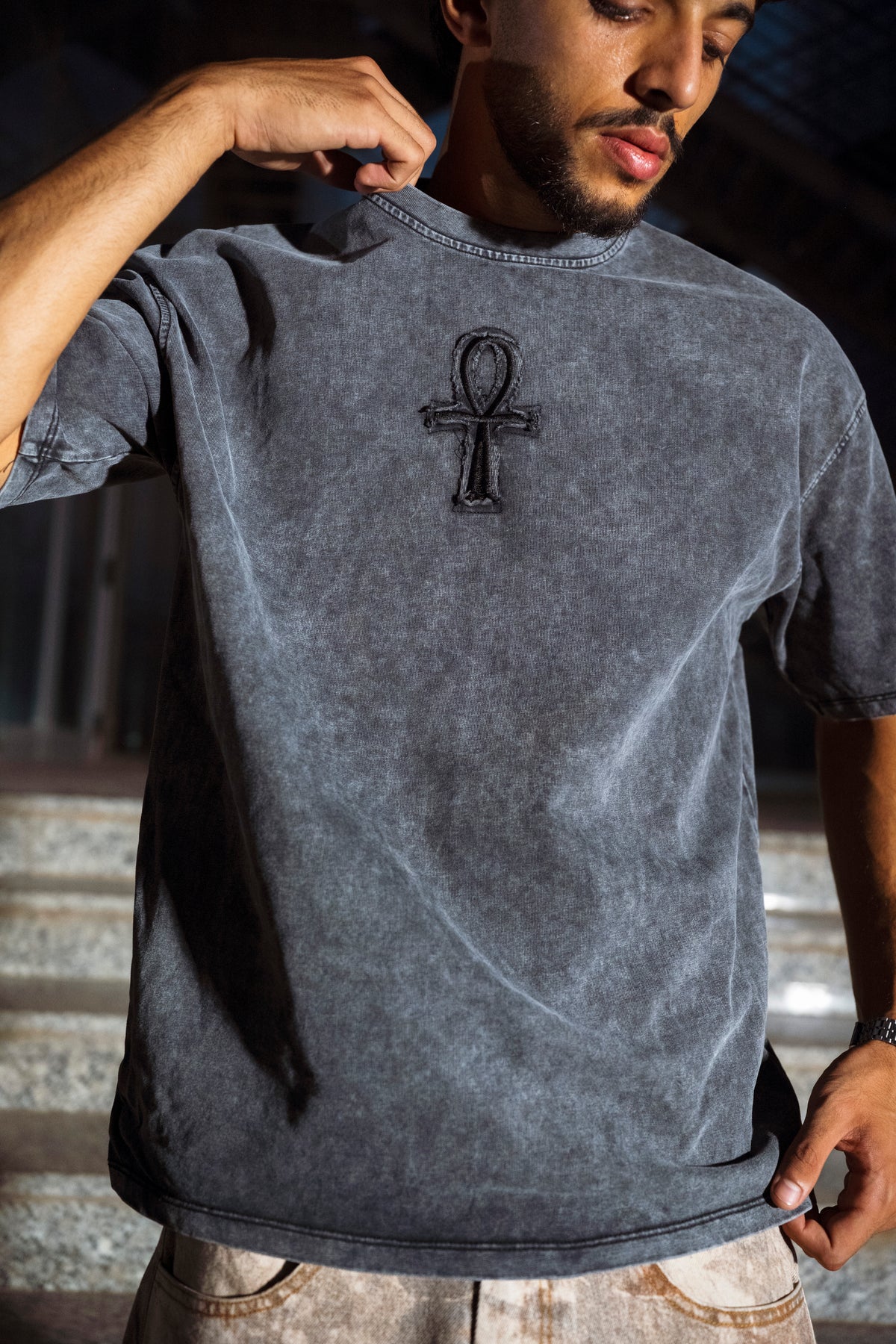 " Pharahos " Acid-Washed Oversized Tee