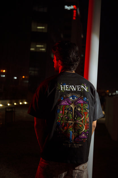 " The Endless Horizon " Heaven's Oversized Tee