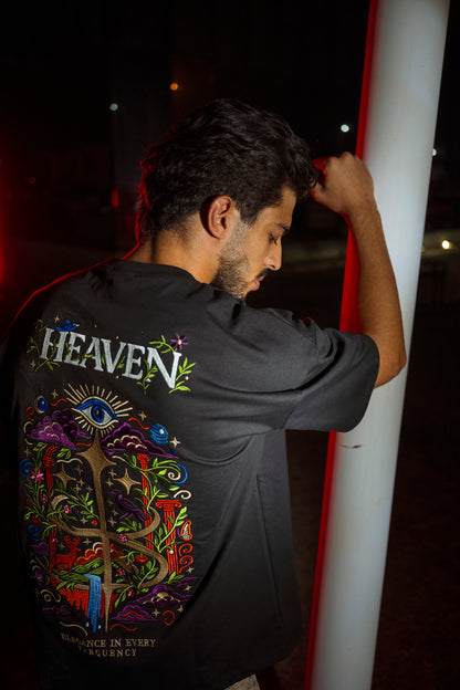 " The Endless Horizon " Heaven's Oversized Tee