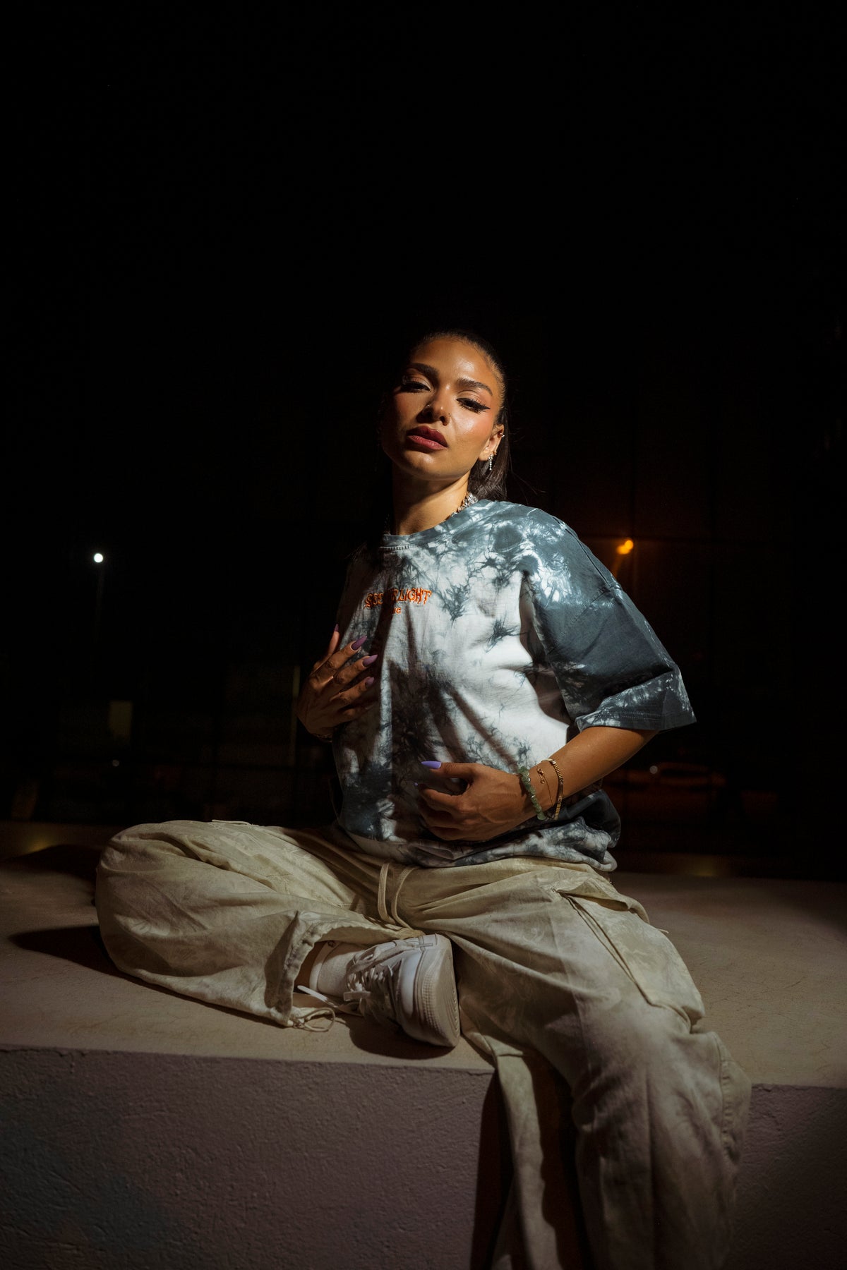 " See The Light " Tie & Dye Oversized Tee - Black