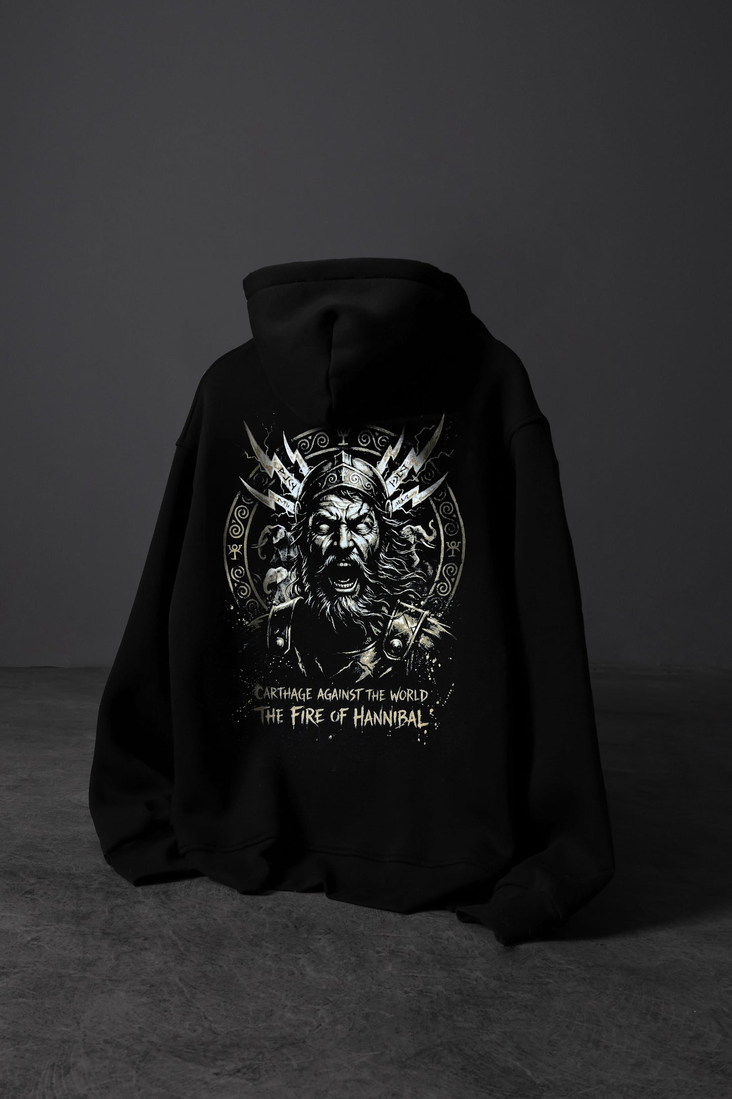 " Hannibal Screams " Oversized Hoodie - Black