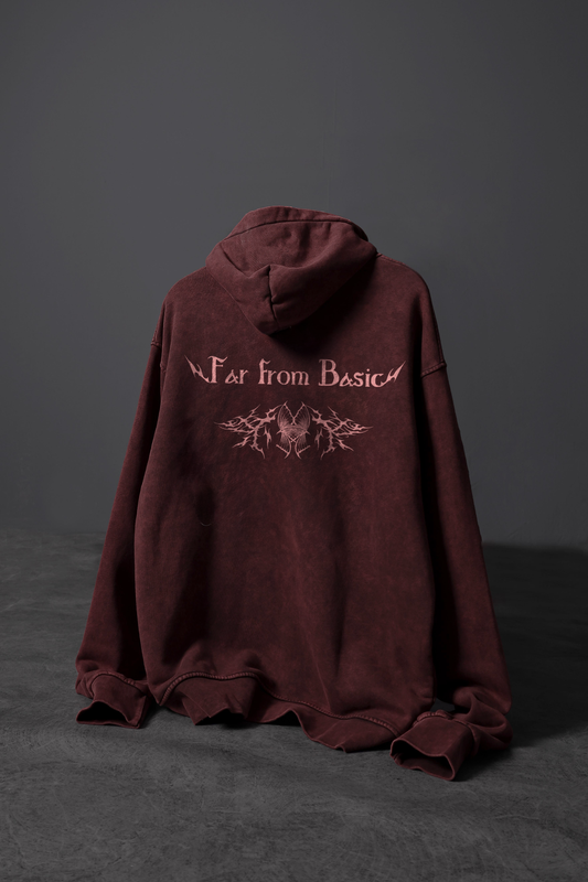 " Far From Basic " acid-washed Hoodie - Red