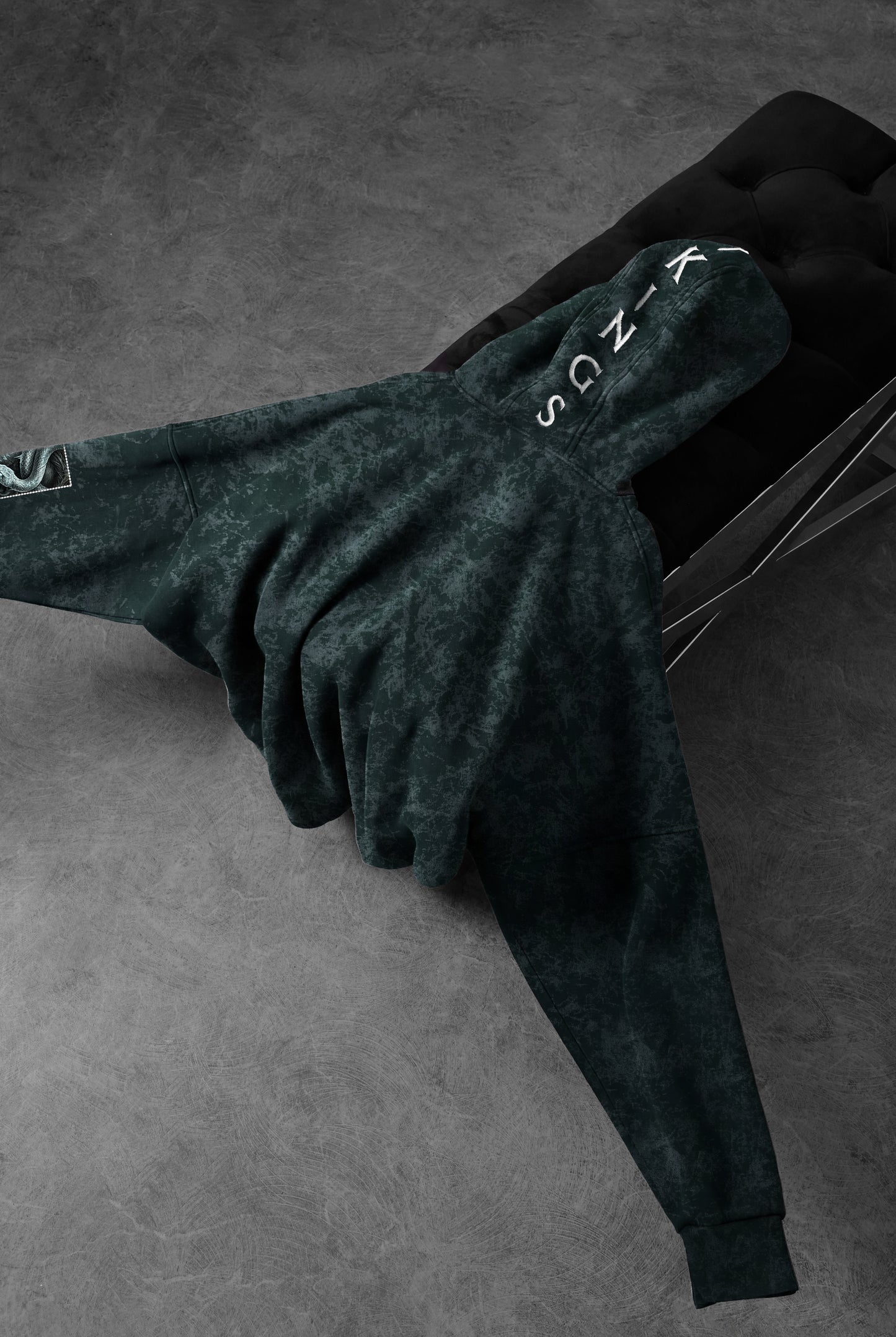 " Vikings " Snow-print Oversized Hoodie
