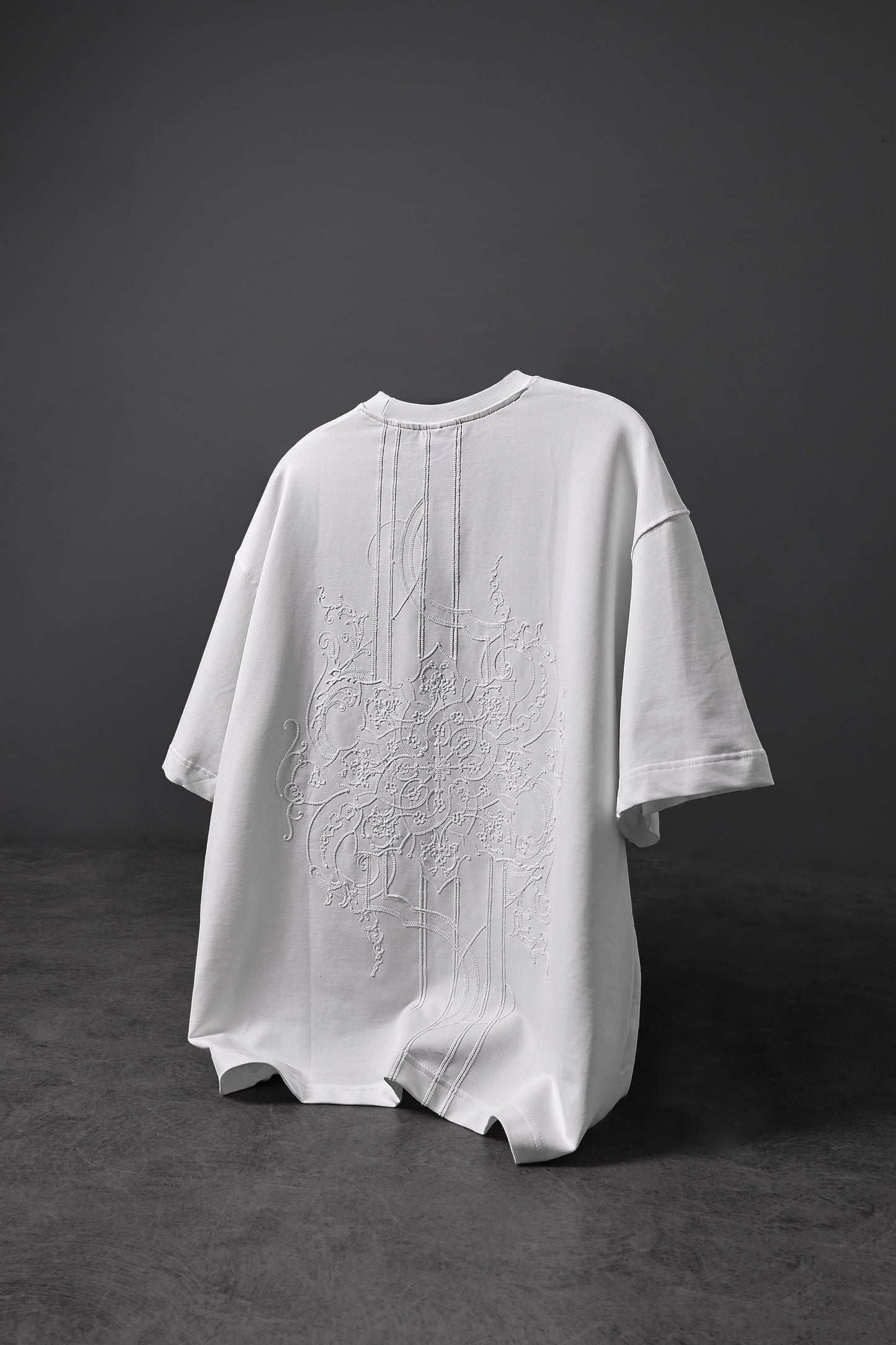 " Classic Waves " Oversized Tee