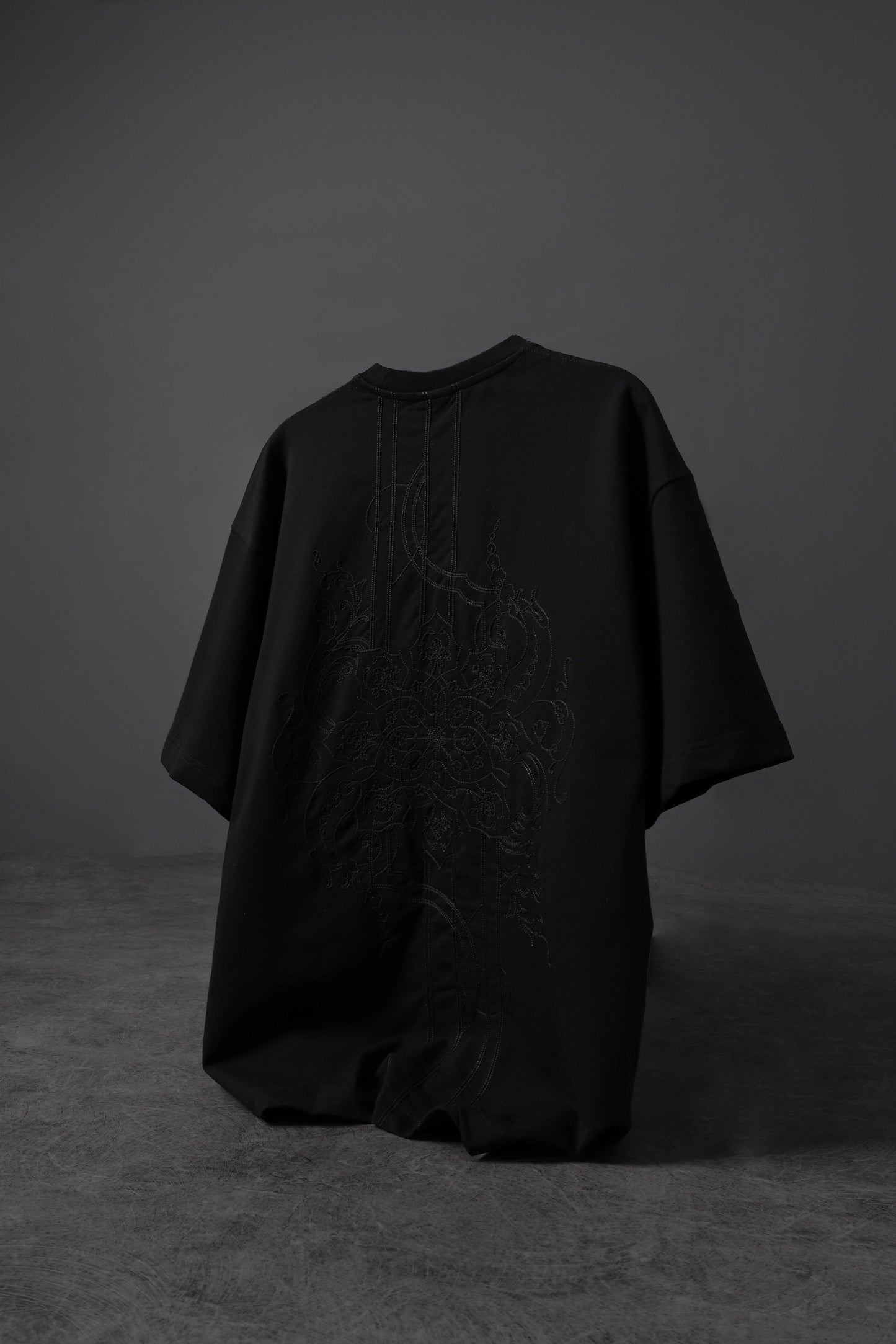 " Classic Waves " Oversized Tee